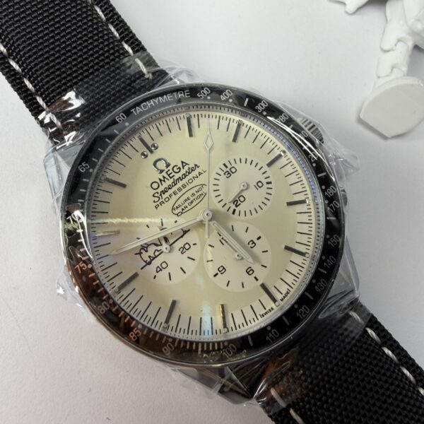 Omega speedmaster fundo de vidro